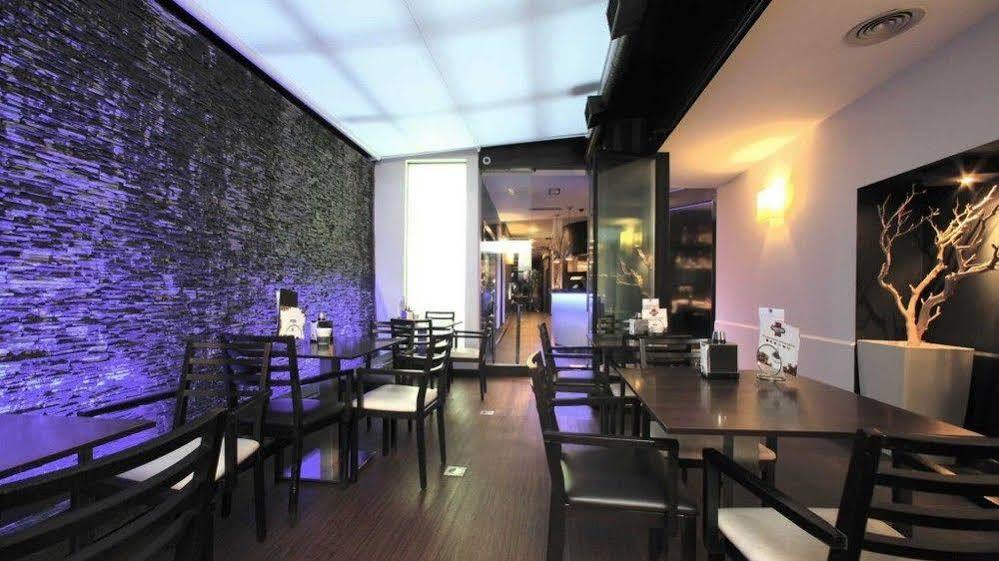 Hotel Cardenal Monforte De Lemos Zewnętrze zdjęcie